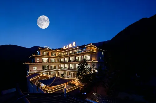 MoonView Vacation Apartment (Jizu Mountain Scenic Area) - balcone