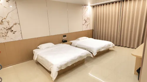 Jinlongquan Business Hotel - Parkplatz