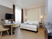 Duomo Hotel & Apartments Hotels near Cordusio Station