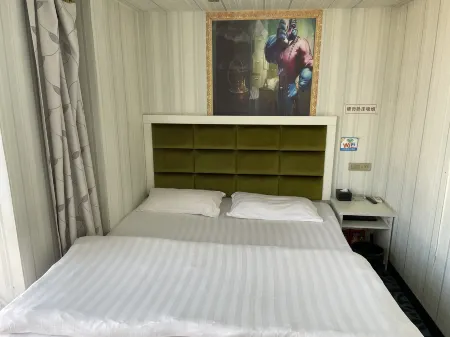 Shangyue Express Hotel (Opalala Water Park) Отели рядом с достопримечательностью «Huancuiyu Scenic Area»