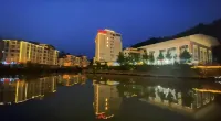 Guidong Hongyun Business Hotel