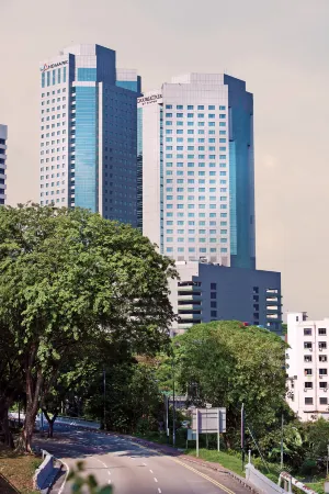 DoubleTree by Hilton Johor Bahru Отели рядом с достопримечательностью «Bangunan Sultan Ibrahim»