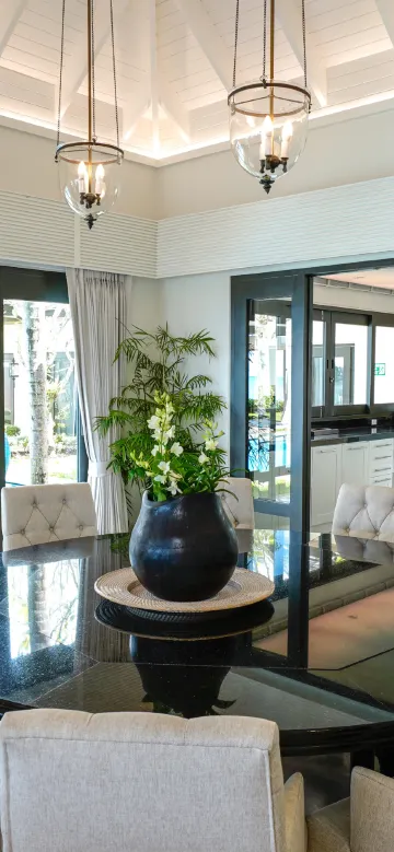 วิลล่า จำปา - วิลล่าริมชายหาด 5 ห้องนอน