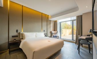 Atour Hotel, Science Avenue Metro Station, Changjiang West Road, Hefei