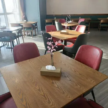 Dongding Business Hotel