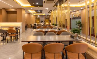 Hohhot Xiangjiang Grand Hotel (Inner Mongolia University Inner Mongolia Hospital)