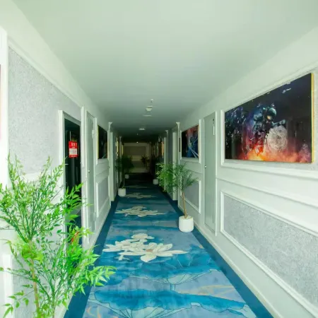 Huan County Haitian Lize Hotel (Huanzhou Ancient City Scenic Area Branch)