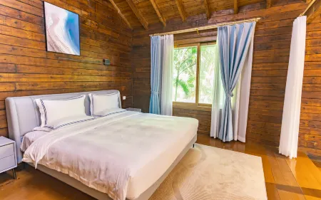 Wuzhizhou Island Resort