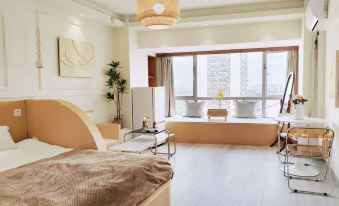 Nanjing Huajiaosu Cinema Hotel Apartment (Confucius Temple Scenic Area Branch)