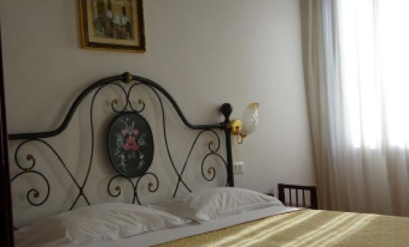 Hotel Minerva E Nettuno