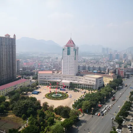 Conch International Hotel