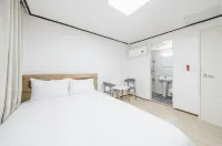 더오크라호텔