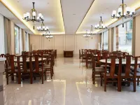 Daxin Hotel Hotels in Longshan