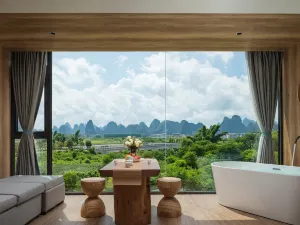 Yishan Yunshui Hotel(Yulonghe Store, Shili Gallery, Yangshuo County)