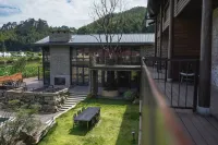 The village head Fang Ruogu mountain house - pemandangan pegunungan