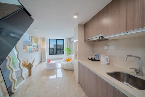 Jinyu International Apartment (Shunde OCT Harbour Plus Flagship)