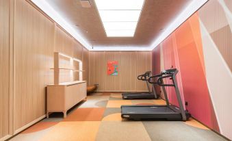 Orange Hotel (Qingdao Golden Beach Petrochemical University Branch)