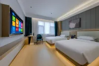 Business Travel All Seasons Hotel