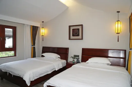 Shiping Xiaojia Bieyuan