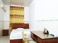 Zhenxing Hotel