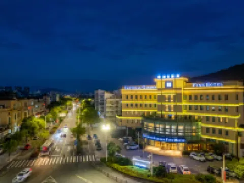 Skyscraper Hotel (Huangyan Jiufeng Park) Hotels near Jiufeng Park