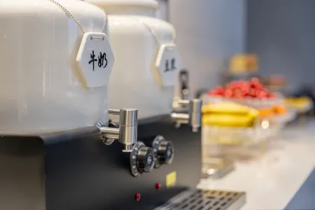 Boman Hotel (Dezhou Qihe Liancheng Zhigu Zhongchuang Chanye Yuan) Отели в г. Цихэсянь