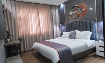 Junyi Chain Hotel (Suiping Xiangyang Avenue People's Hospital)