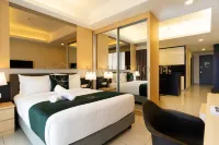 Ion Delemon Premier Suites Genting - balcony