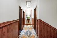Jiaxin Hotel