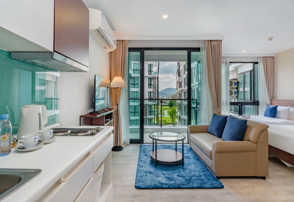 4. 윈덤 로열 리 ..