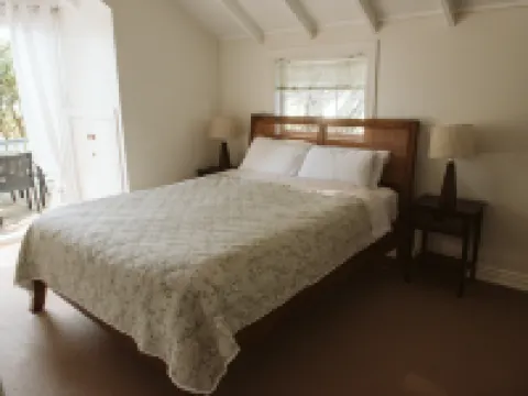 Bow Street Accommodation Hotels in Raglan