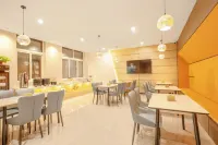Qunuosi Zhixing Hotel (Jiaodong International Airport)