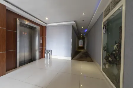 A·K·S Fashion Hotel Отели рядом с достопримечательностью «Luzhong Ancient Tree»