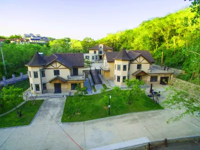 Qipanshan Qingluowan Homestay 치판산/기반산-스보위안/세계원예박람원 호텔