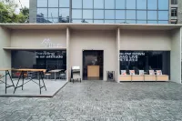 Live there (Shenzhen Longgang University Sports Center) 코코 파크 주변 호텔