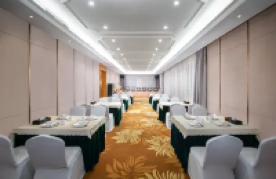 Vienna International Hotel Shenzhen Bao'an Airport Hourui Metro Station