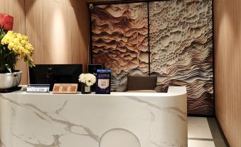 Weiwei Luxury Cinema Hotel (Shuangliu Airport)
