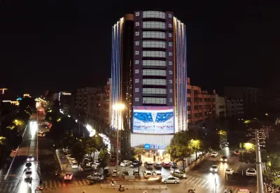 HanTing Hotel (Zhangshu Municipal Government Yaodou Avenue) Hotels near Chairman Mao Former Residence (Xinmin Road)