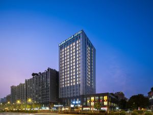 Atour Hotel Hangzhou Siji Qingqingyu Road Metro Station