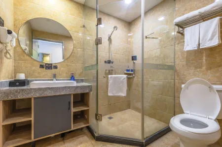 Ru Jia Hua Yi Selected Hotel (Linyi Langya Ancient City Store) Отели рядом со станцией Linyi North Railway Station