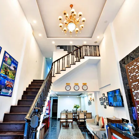 S79 Ami 30 Hang Cot Street Отели рядом с достопримечательностью «Озеро Truc Back»