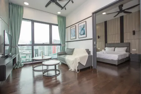 Bai Yi Homestay V Residence (Sunway Velocity)