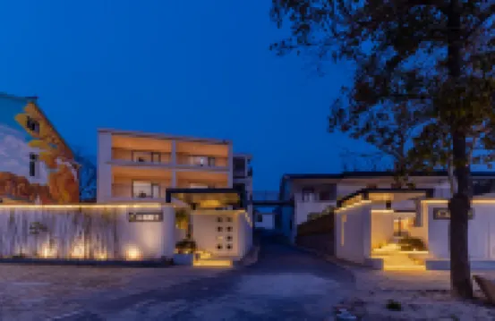 Shaojian·Yuxia Homestay (Lijiang Tangchi Hot Spring Resort)