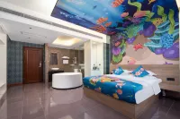Ocean Style Holiday Hotel (Wuhan Polar Ocean World)