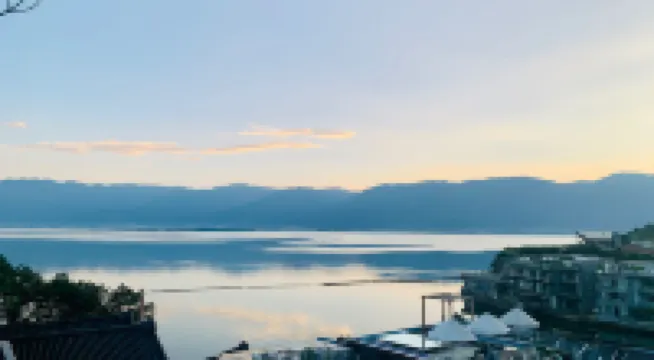 Floral Hotel·Dali,Shuanglang Village Spring Lodge Hotel (shop in Erhai Park, Shuanglang Scenic Spot) Hotels in Dali