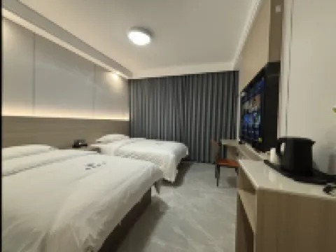 LOVE ONLY HOTEL Hotels in Xinhua