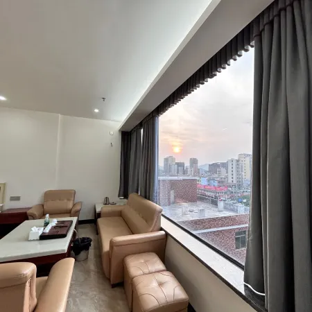 Golden Lake Apartments