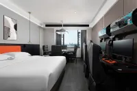 Interstellar Esports Hotel