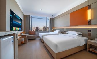 Yilongxuan Hotel (Zhengzhou East Railway Station)