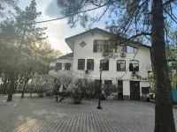 Jiangye Homestay (Harbin Central Street Pedestrian Street Songhua River Branch)